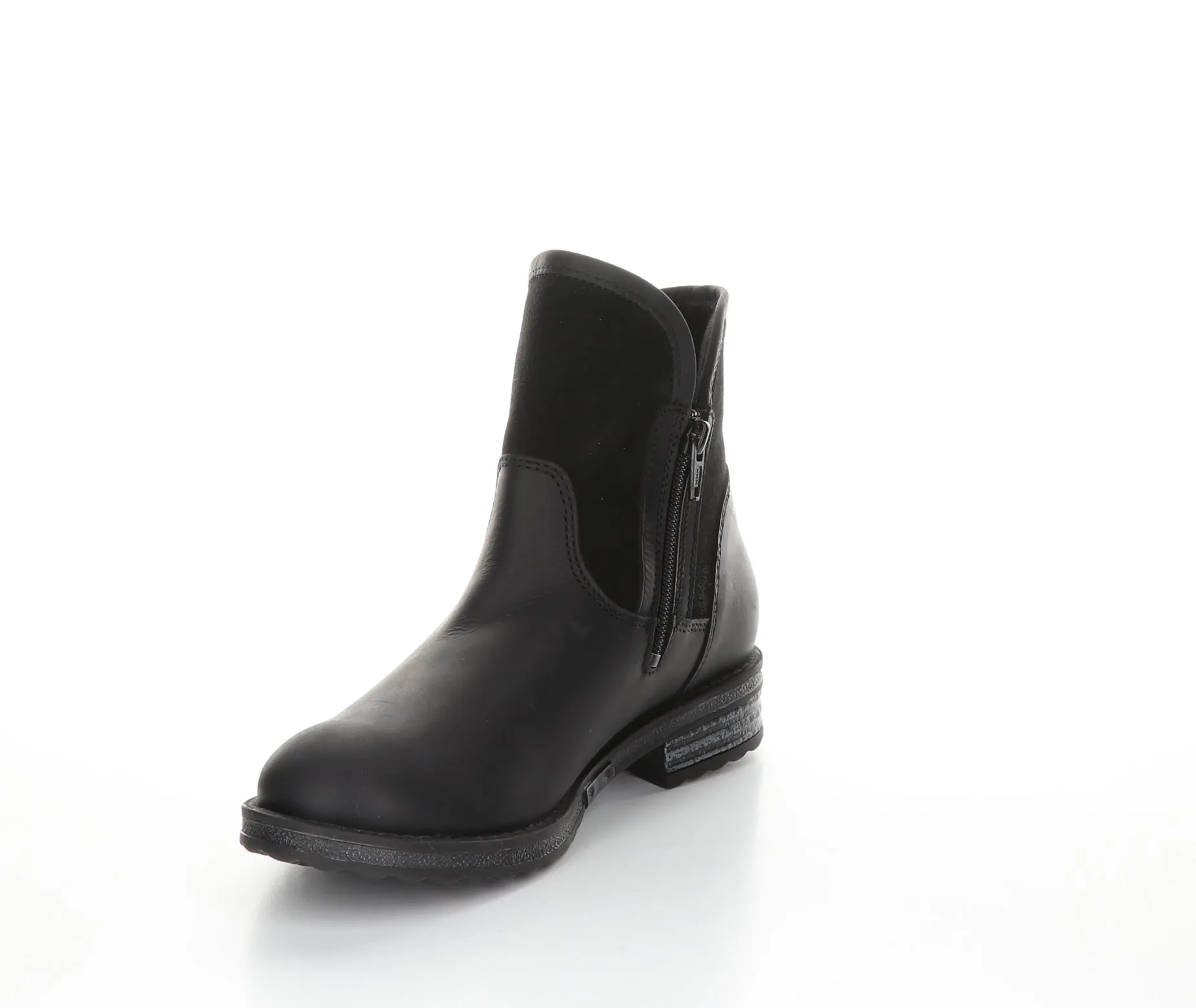 Strive | Black